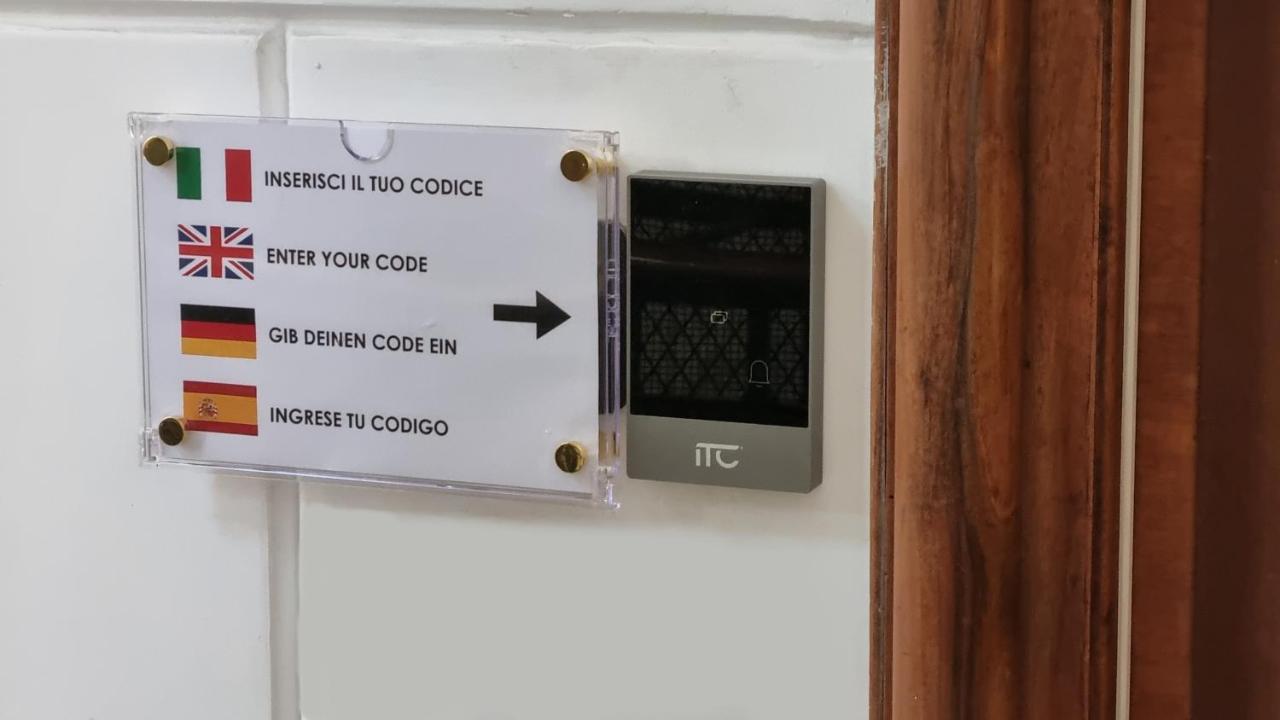 Lagi Suites Nápoles Exterior foto